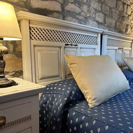 Hotel Casona Los Caballeros Santillana del Mar Ngoại thất bức ảnh