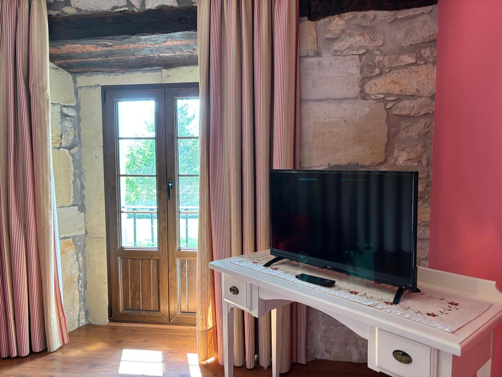 Hotel Casona Los Caballeros Santillana del Mar Ngoại thất bức ảnh