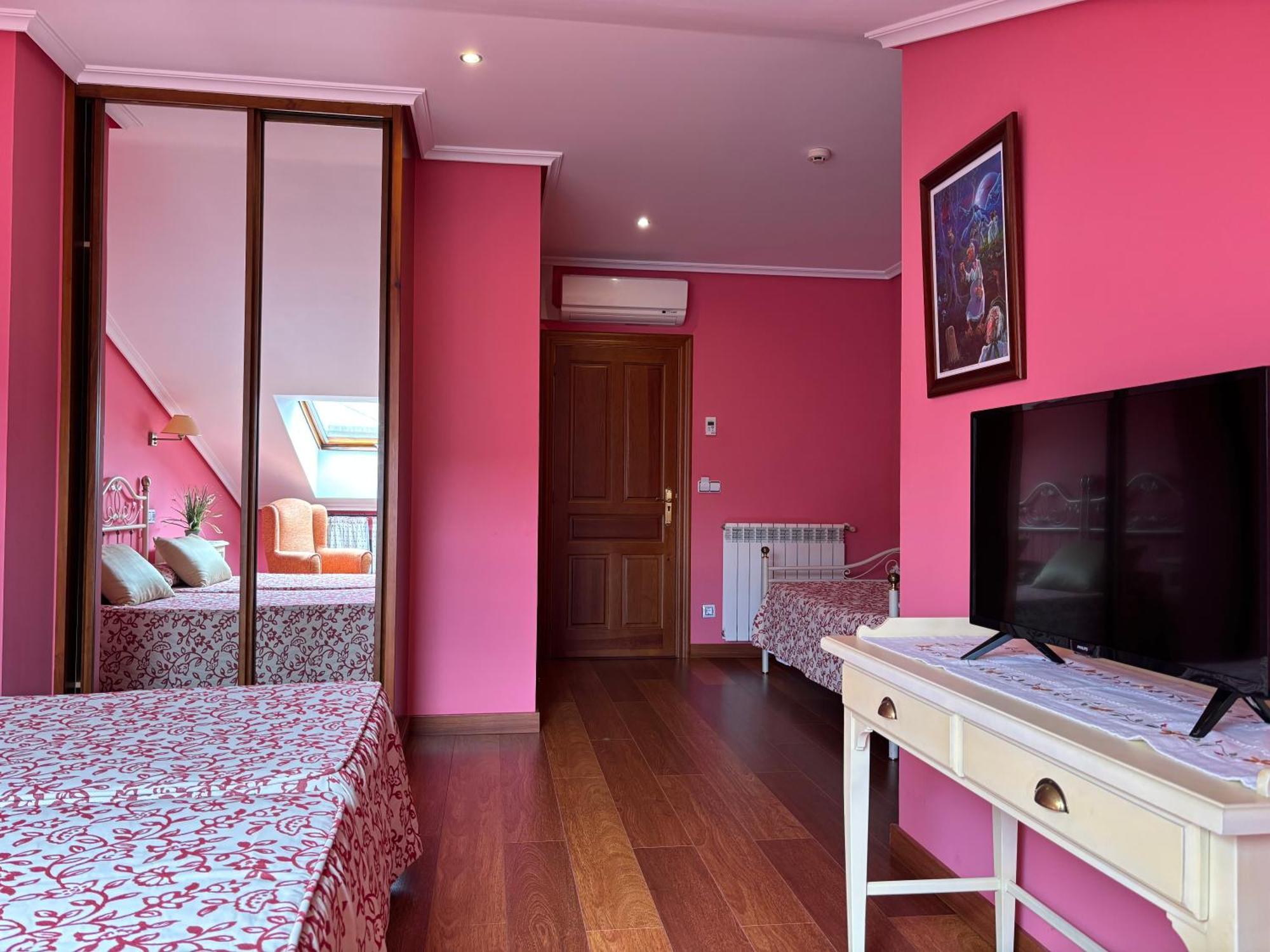 Hotel Casona Los Caballeros Santillana del Mar Ngoại thất bức ảnh